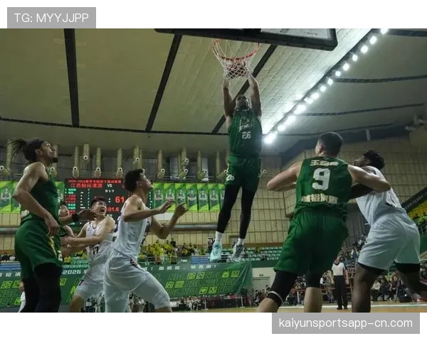 江西鲸裕清酒87比82击败山东蜜獾 格洛弗34分全面数据主导比赛