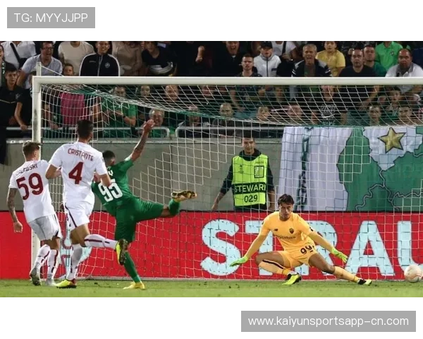 里尔门将凯拉德肘部受伤 替补门将面临欧战考验